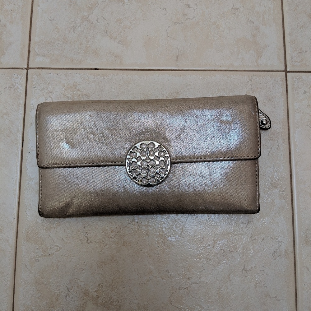 Coach tri-fold Wallet
